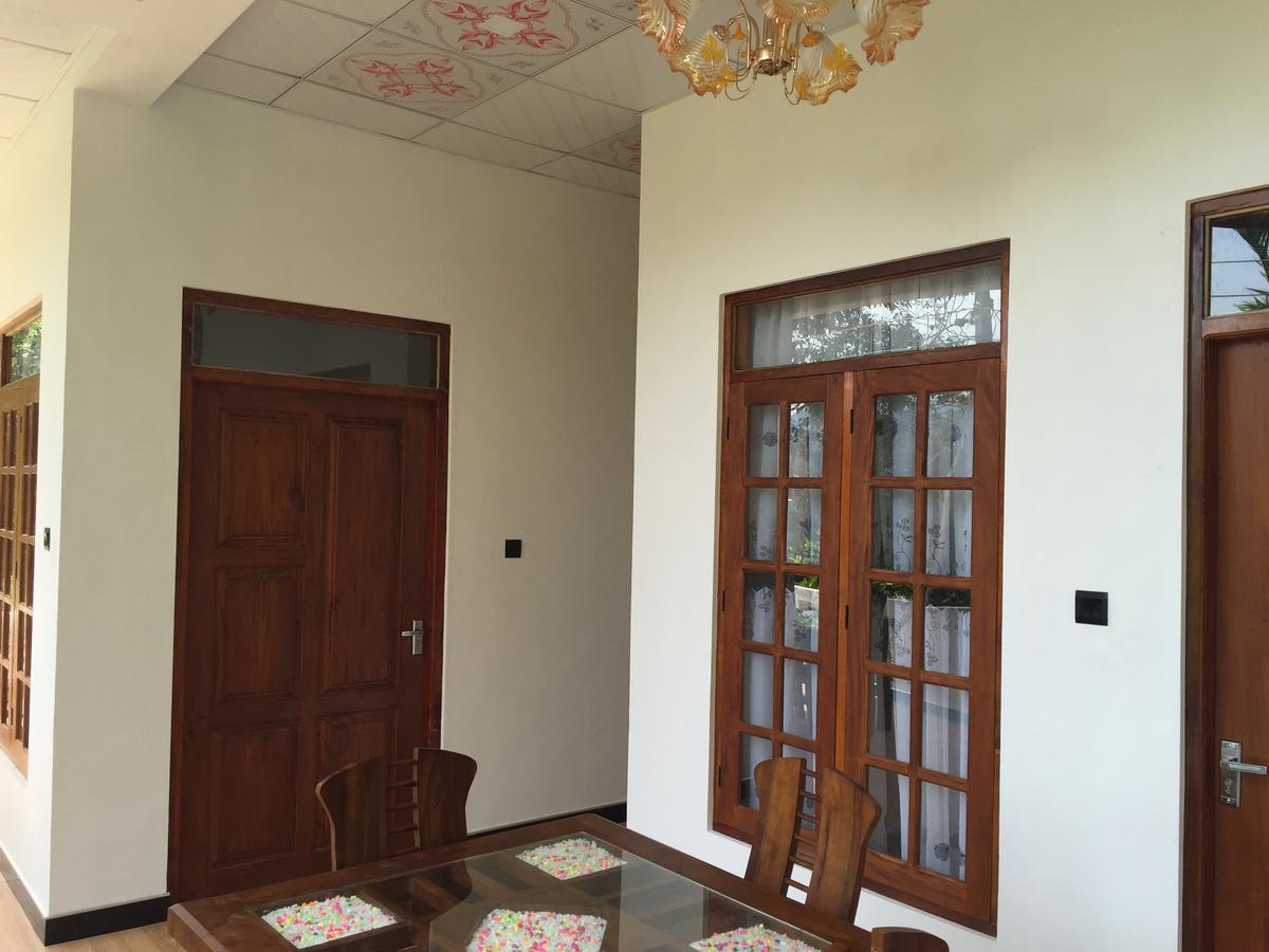 Adhi'S Place Ела Екстериор снимка