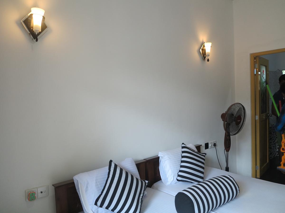 Adhi'S Place Ела Екстериор снимка
