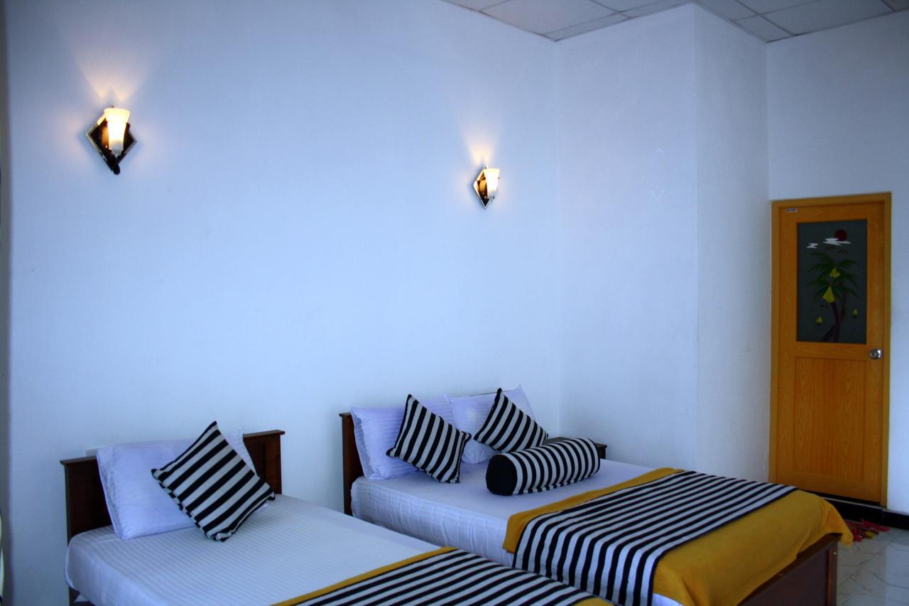 Adhi'S Place Ела Екстериор снимка