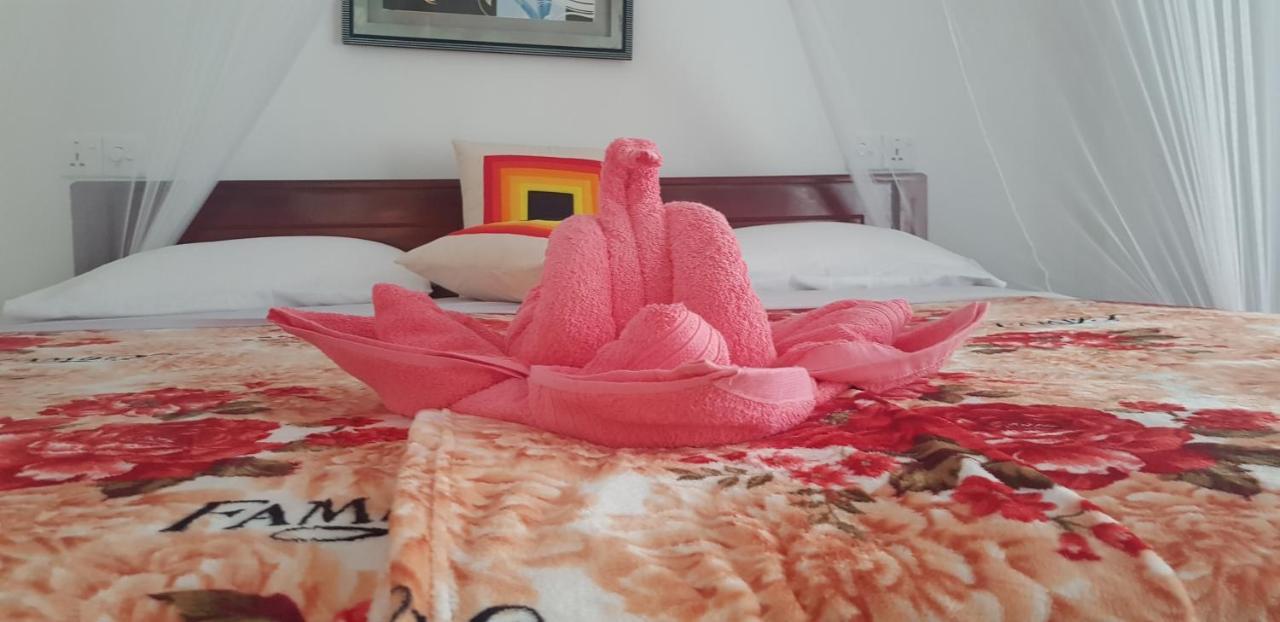 Adhi'S Place Ела Екстериор снимка