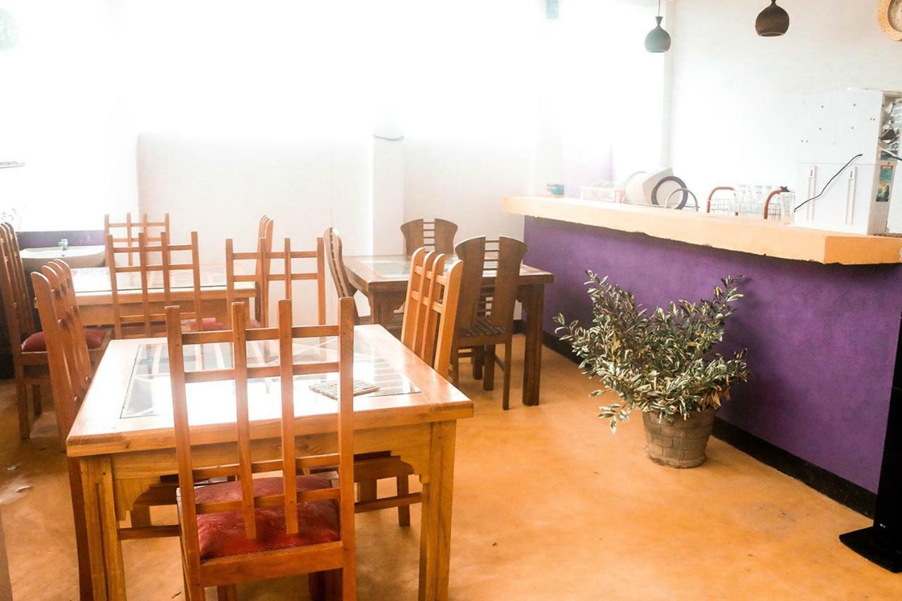 Adhi'S Place Ела Екстериор снимка
